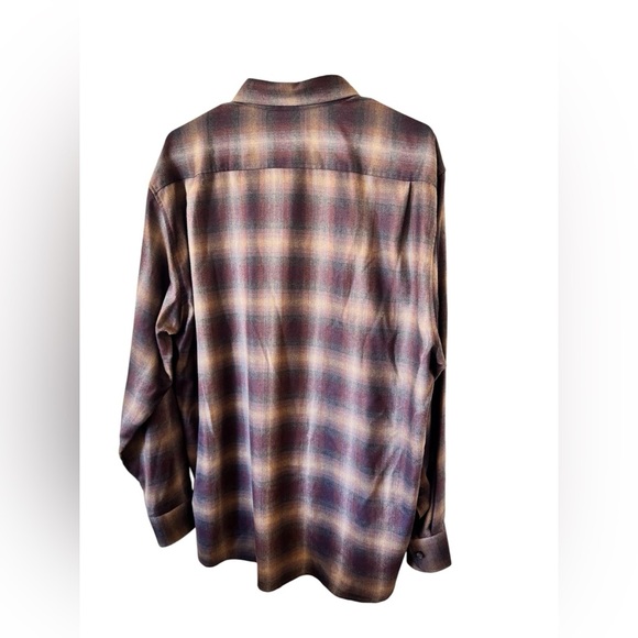 Authentic Haupt Men’s Button Down Plaid Shirt 41/42 16.5 - Picture 2 of 12